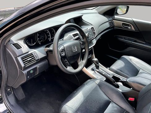 Used 2014 Honda Accord LX image 17