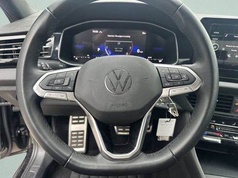 Used 2025 Volkswagen Jetta Sport FWD image 23