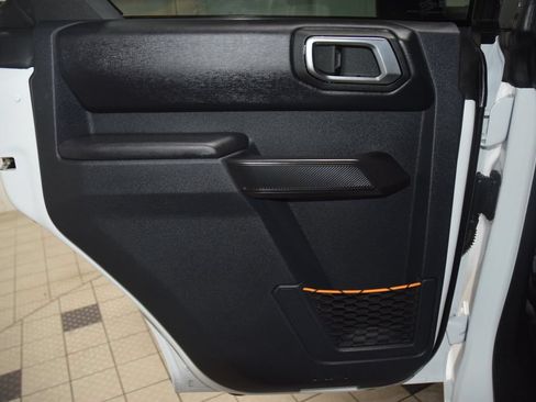 Used 2024 Ford Bronco Badlands AWD/4WD image 42