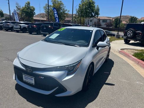 Used 2021 Toyota Corolla SE FWD image 4