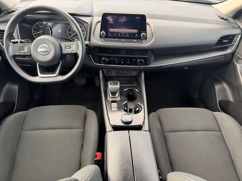 Used 2024 Nissan Rogue S AWD/4WD image 11