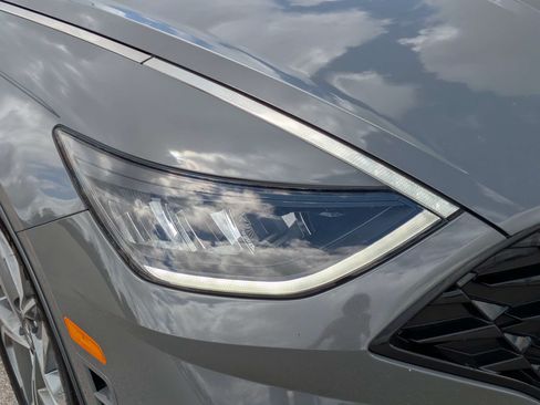 Used 2023 Hyundai Sonata SEL w/ Preferred Accessory Package FWD image 10
