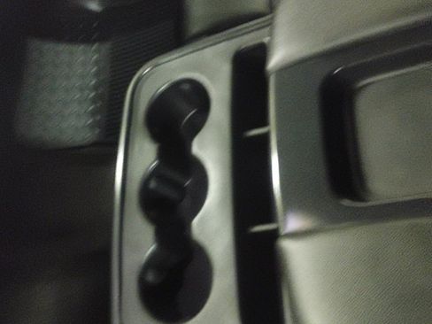 Used 2018 Chevrolet Silverado 1500 LTZ image 14