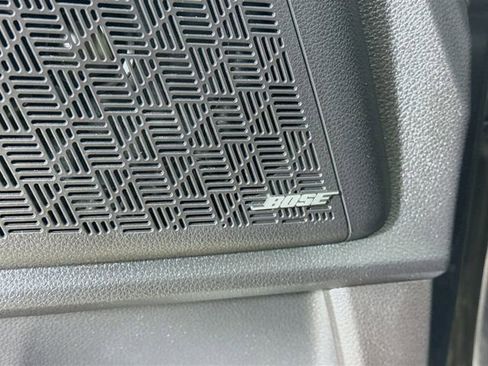 Used 2025 Kia Carnival SX Prestige image 19