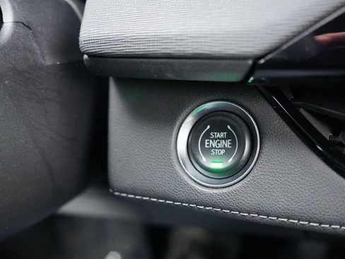 Certified 2025 Buick Enclave Preferred image 31