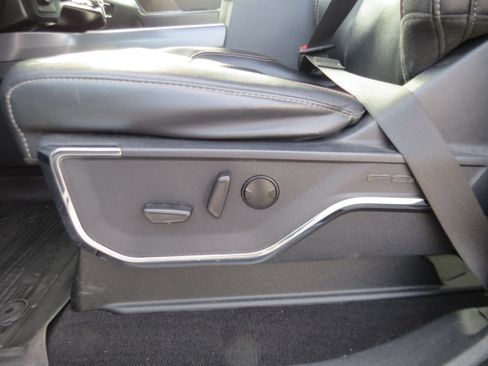 Used 2023 Ford F250 Lariat w/ Lariat Ultimate Package image 19