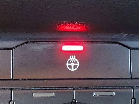 Used 2023 Dodge Durango GT image 26