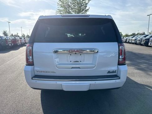 Used 2019 GMC Yukon XL Denali w/ Open Road Package AWD/4WD image 5