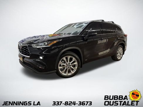 Used 2026 Toyota Highlander Limited AWD/4WD image 1