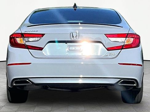 Used 2022 Honda Accord Sport image 7