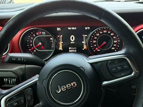 Used 2019 Jeep Wrangler Unlimited Rubicon AWD/4WD image 16