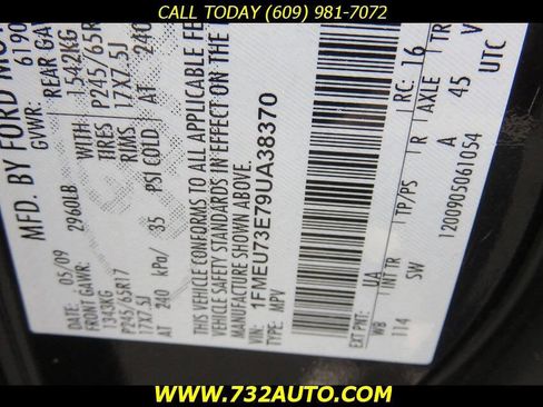 Used 2009 Ford Explorer XLT image 39