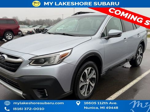 Used 2022 Subaru Outback Limited image 3