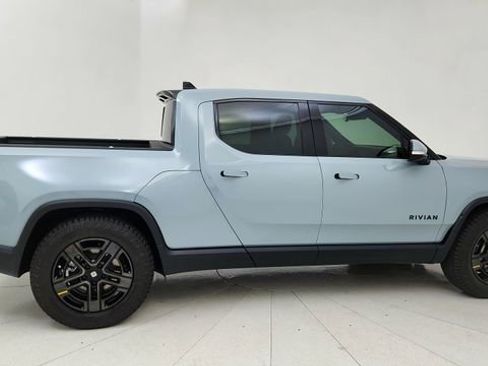 Used 2024 Rivian R1T Adventure image 6