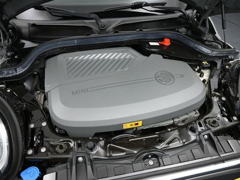 Used 2020 MINI Cooper SE w/ 6.5" Touchscreen Package image 10