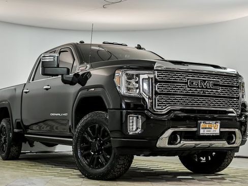 Used 2021 GMC Sierra 2500 Denali w/ Denali Black Diamond Edition image 1