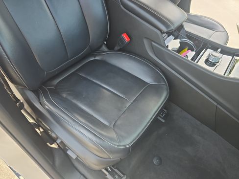Used 2021 Jeep Grand Cherokee L Limited AWD/4WD image 10