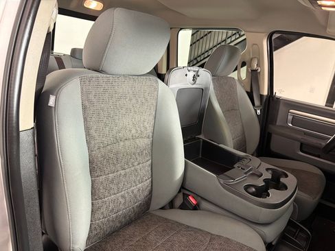 Used 2018 RAM 1500 Big Horn AWD/4WD image 21