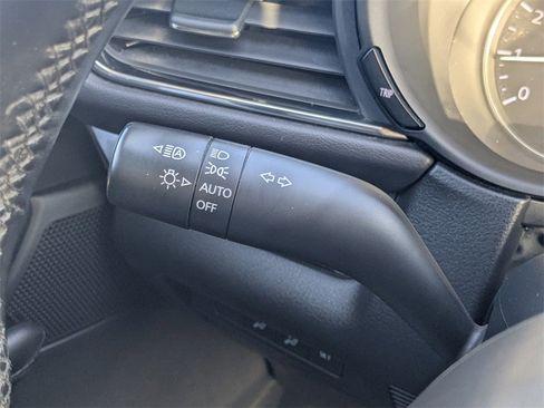 Used 2023 MAZDA CX-30 AWD 2.5 S w/ Preferred Package image 23