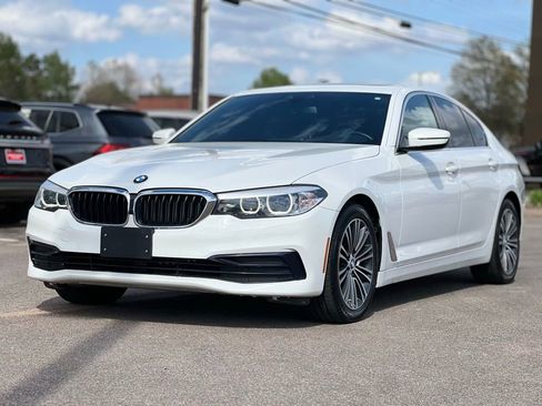 Used 2019 BMW 530i w/ Convenience Package image 1