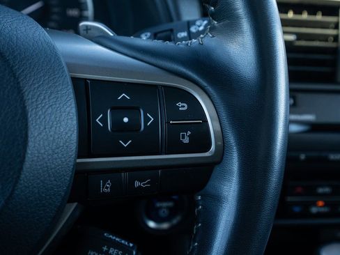 Used 2022 Lexus RX 450h AWD w/ Luxury Package image 23