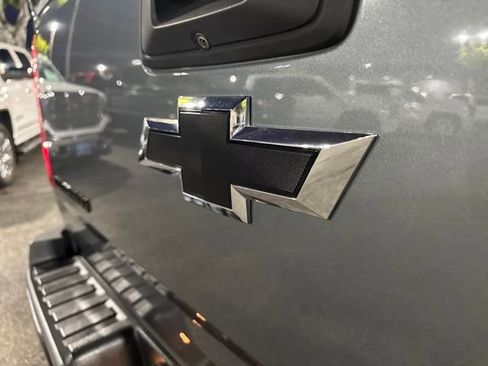 Used 2019 Chevrolet Colorado LT w/ Colorado RST Special Edition image 29