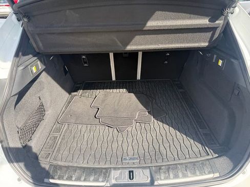 Used 2024 Jaguar F-PACE R-Dynamic S image 30