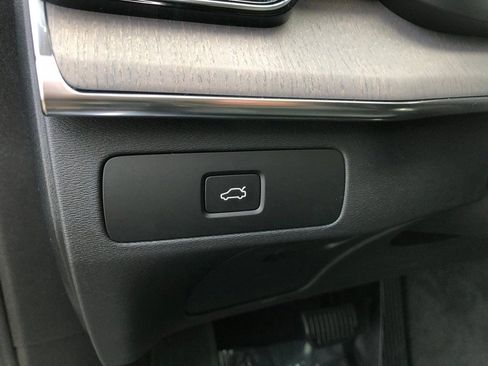 New 2026 Volvo XC90 B6 Ultra w/ Protection Package Premier image 13