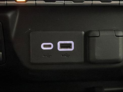 Used 2020 GMC Sierra 1500 AT4 w/ AT4 Premium Package image 39