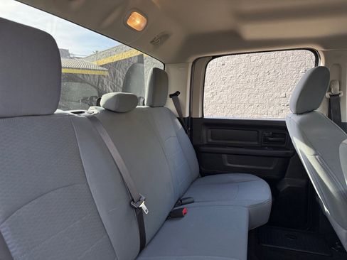 Used 2018 RAM 1500 Express w/ Express Value Package image 18