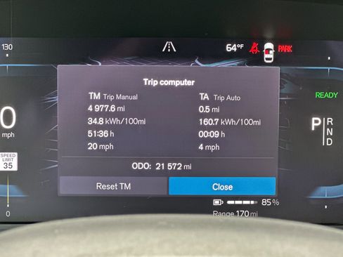 Certified 2023 Volvo C40 P8 Recharge Ultimate image 32