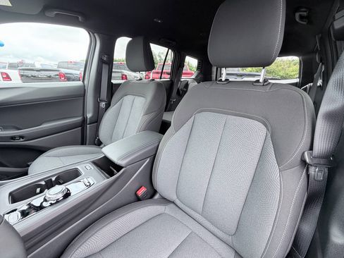 New 2026 Jeep Cherokee Laredo AWD/4WD image 21