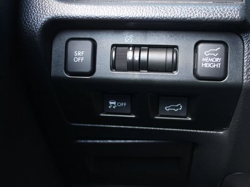 Used 2016 Subaru Forester 2.5i Limited image 24