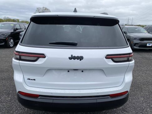 New 2026 Jeep Grand Cherokee L 4WD image 4