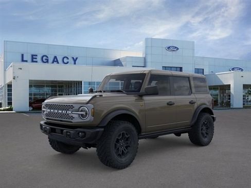 New 2026 Ford Bronco Badlands AWD/4WD image 1
