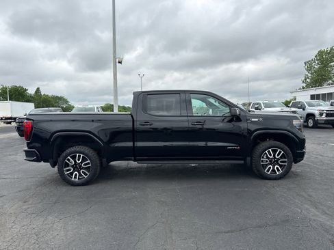 Certified 2024 GMC Sierra 1500 AT4 w/ Technology Package AWD/4WD image 6
