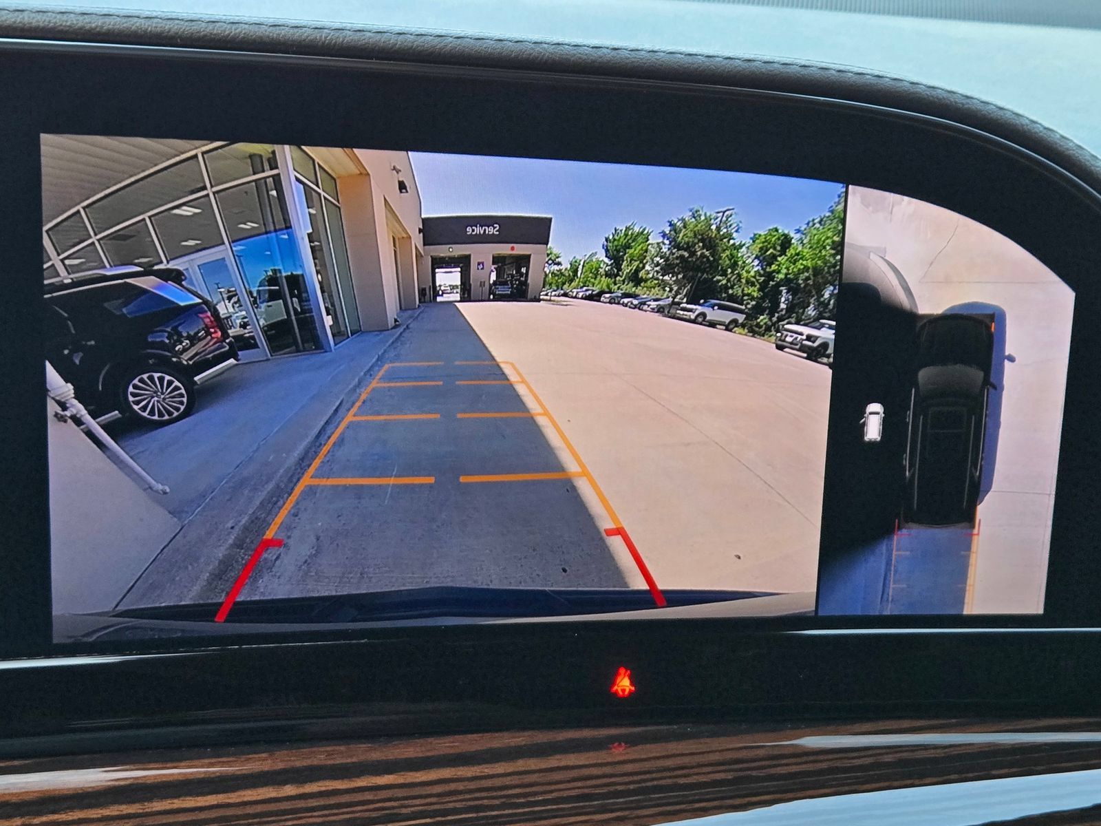 Used 2023 Cadillac Escalade ESV Luxury RWD image 16