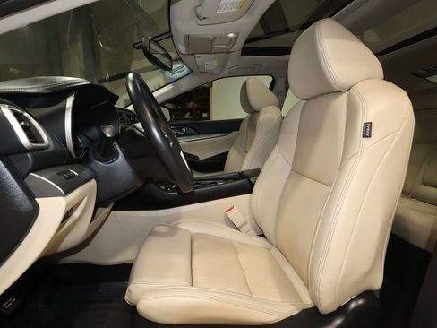 Used 2018 Nissan Maxima 3.5 SL image 22