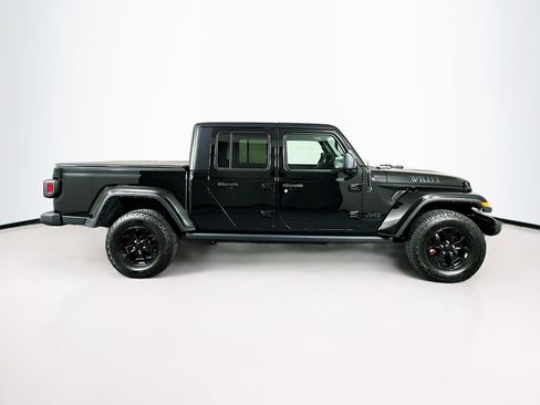 Used 2022 Jeep Gladiator Sport image 10