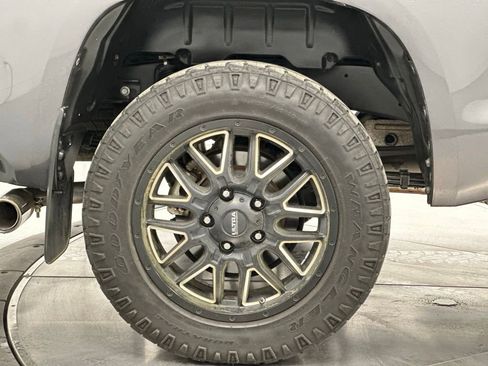 Used 2019 Toyota Tundra SR5 w/ SR5 Upgrade Package image 29