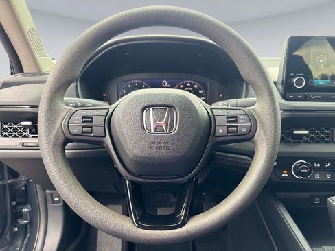 Certified 2023 Honda Accord EX image 26