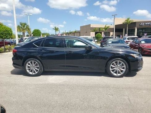 Used 2023 Acura TLX FWD image 4