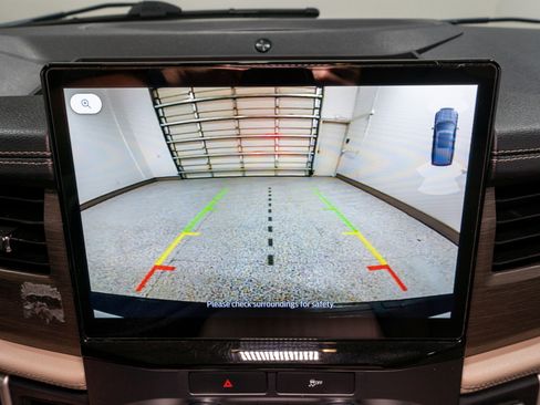 Used 2022 Ford Expedition Max Limited image 22