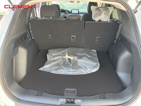 New 2025 Ford Escape Active w/ Cold Weather Package image 25
