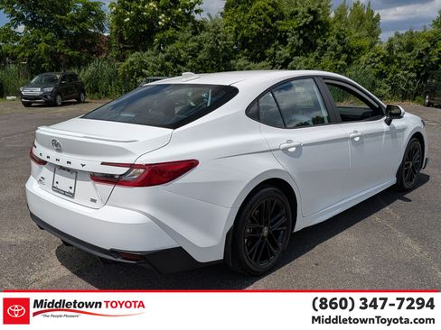 Certified 2025 Toyota Camry SE AWD/4WD image 3