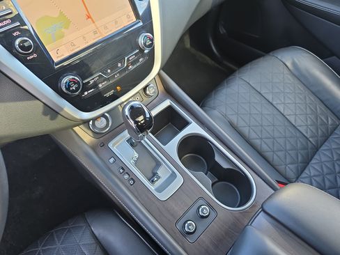 Used 2020 Nissan Murano Platinum w/ Cargo Package image 23