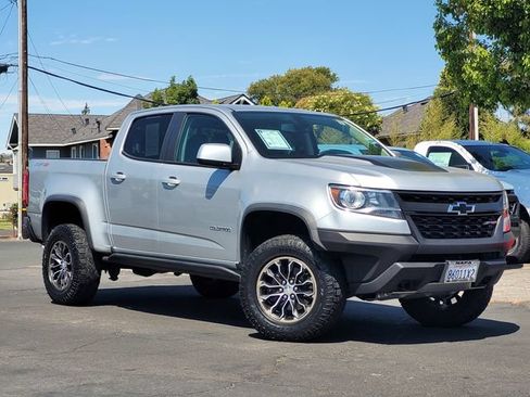 Used 2020 Chevrolet Colorado ZR2 AWD/4WD image 2