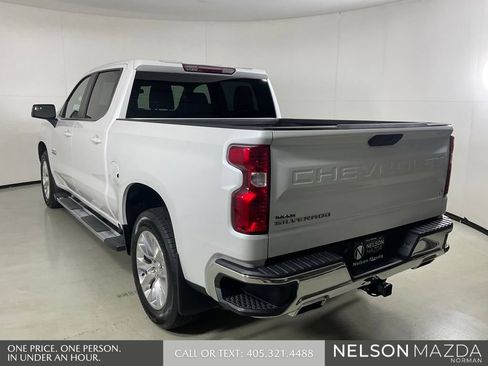 Used 2022 Chevrolet Silverado 1500 LT AWD/4WD image 8