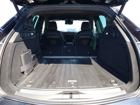 Used 2024 Maserati Grecale GT image 23