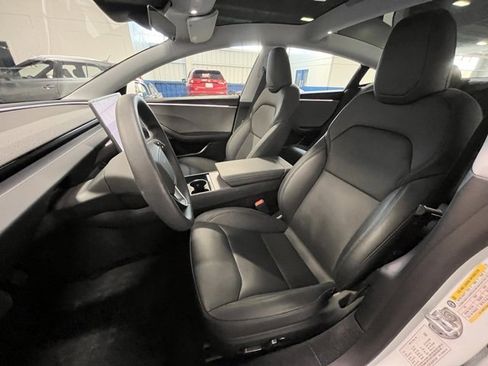Used 2025 Tesla Model 3 Long Range image 21